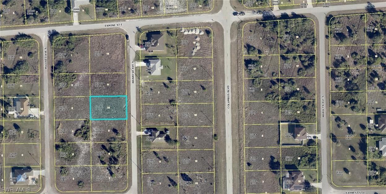 916 Manresa Ave., Lehigh Acres, FL 33974