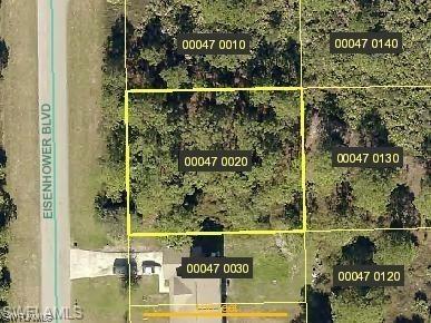 817-819 Eisenhower Blvd., Lehigh Acres, FL 33974