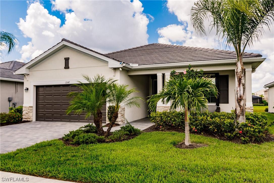 2247 Dancy St., Naples, FL 34120