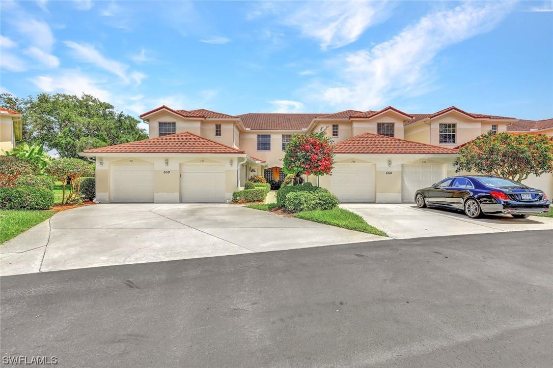 650 Lalique Cir. #305, Naples, FL 34119