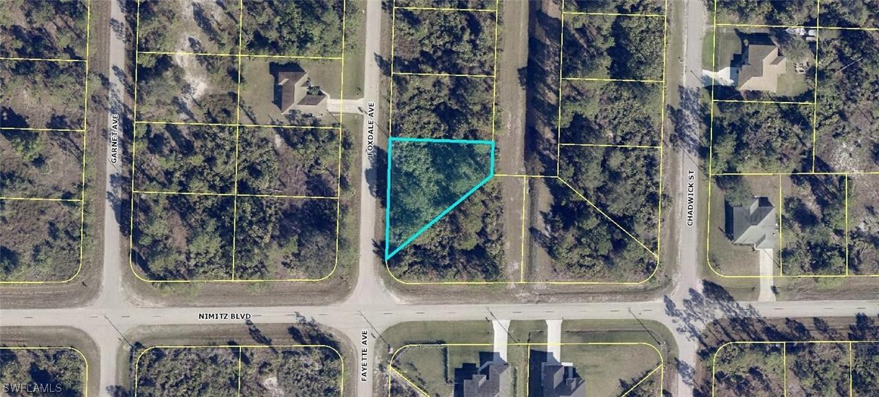 951 Foxdale Ave., Lehigh Acres, FL 33974