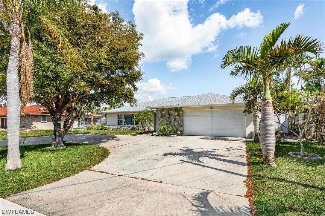 3812 SE 7th Ave., Cape Coral, FL 33904