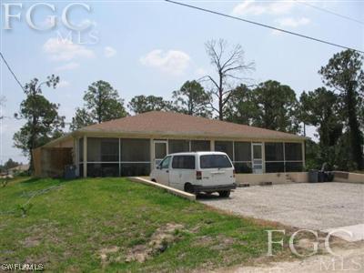 4892-4894 30th St., Lehigh Acres, FL 33973