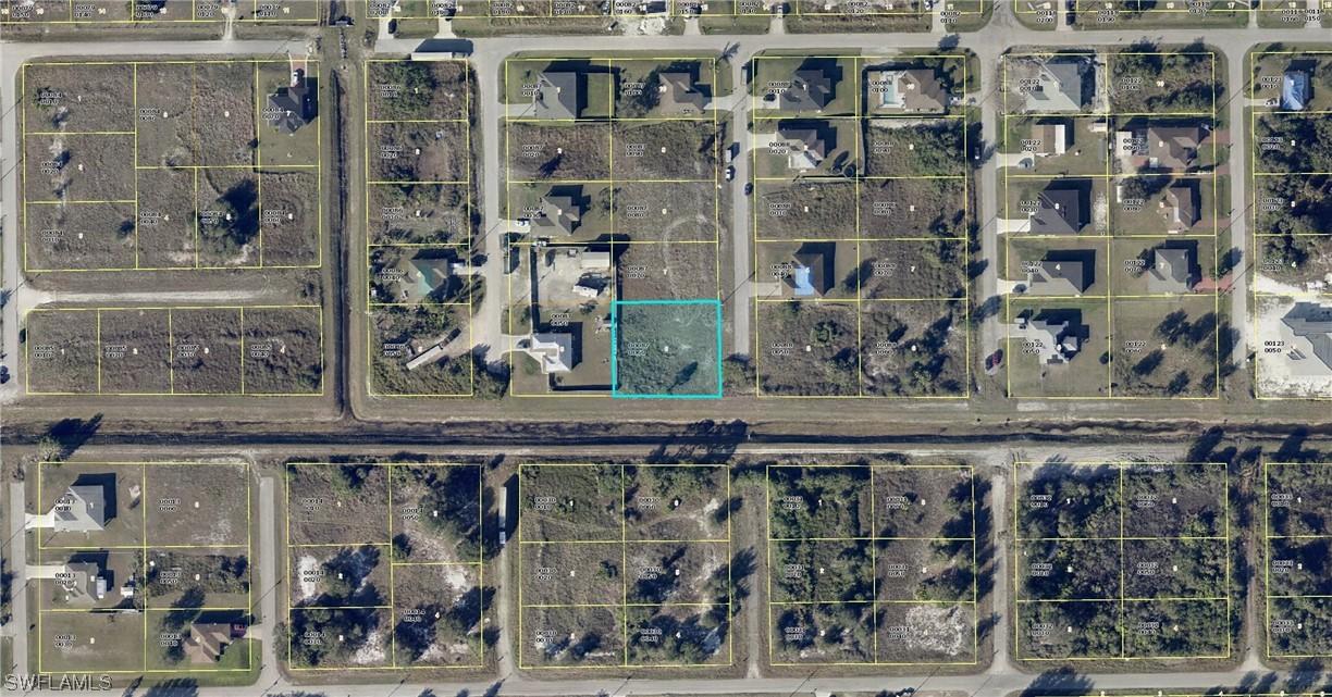 4608 Flora Ave., Lehigh Acres, FL 33976