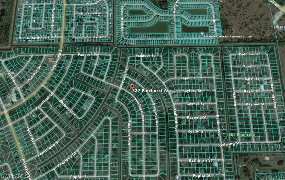 327 Pinehurst Ave., Lehigh Acres, FL 33974