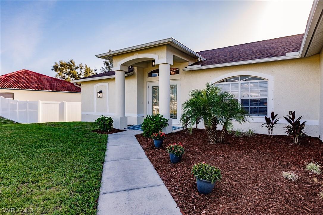 1424 NW 7th Pl., Cape Coral, FL 33993