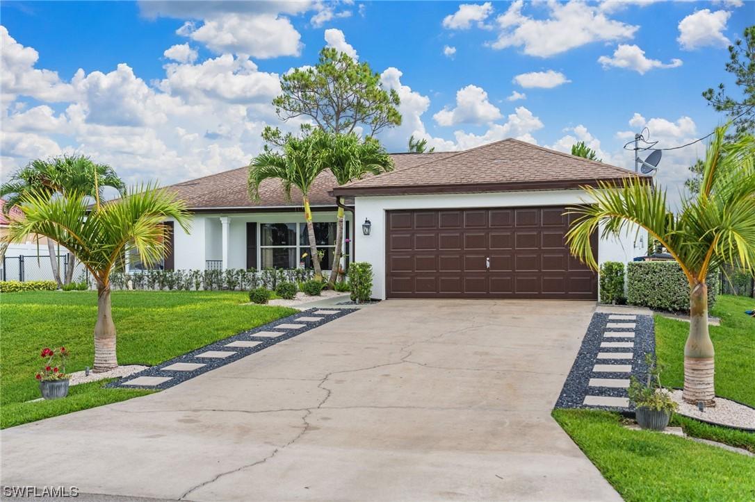 1231 Damen St., Lehigh Acres, FL 33974