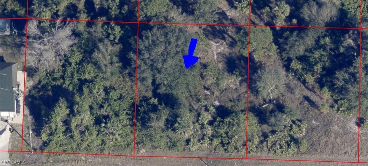 849 Wolverine St., Lehigh Acres, FL 33974