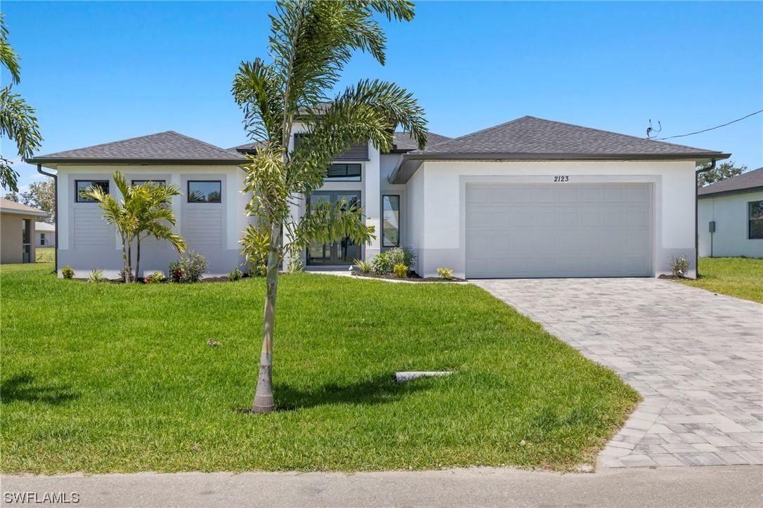 2123 NE 5th Ter., Cape Coral, FL 33909