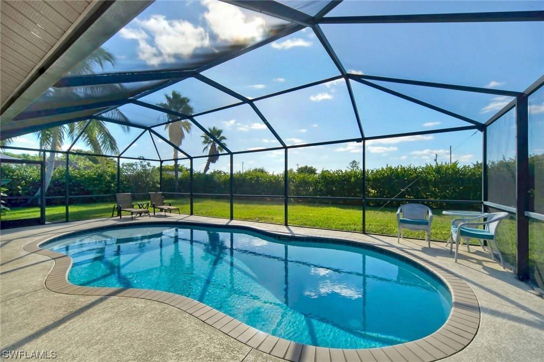 1152 SW 39th Ter., Cape Coral, FL 33914