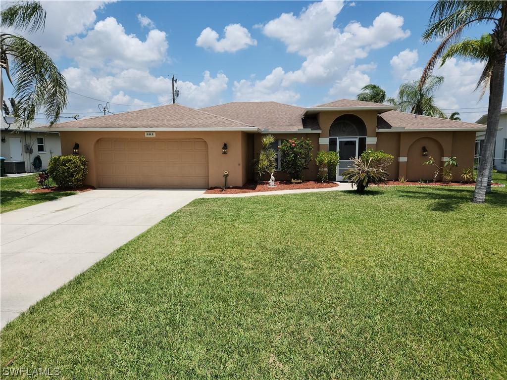301 SE 19th Ln., Cape Coral, FL 33990