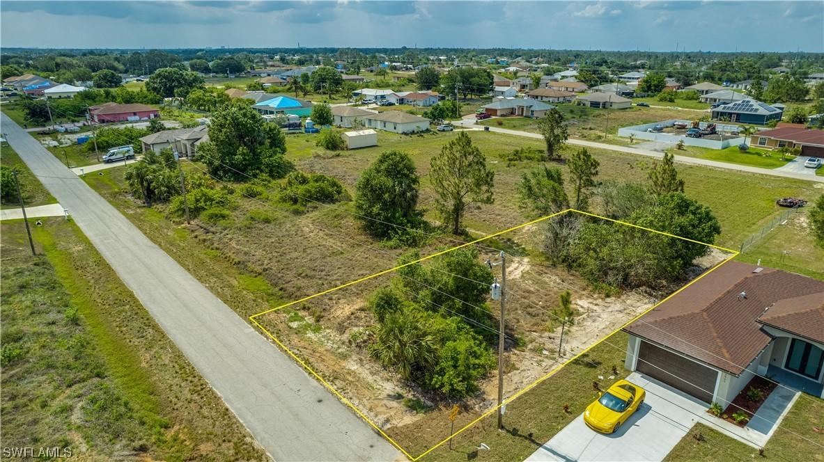 3902 11th St., Lehigh Acres, FL 33971