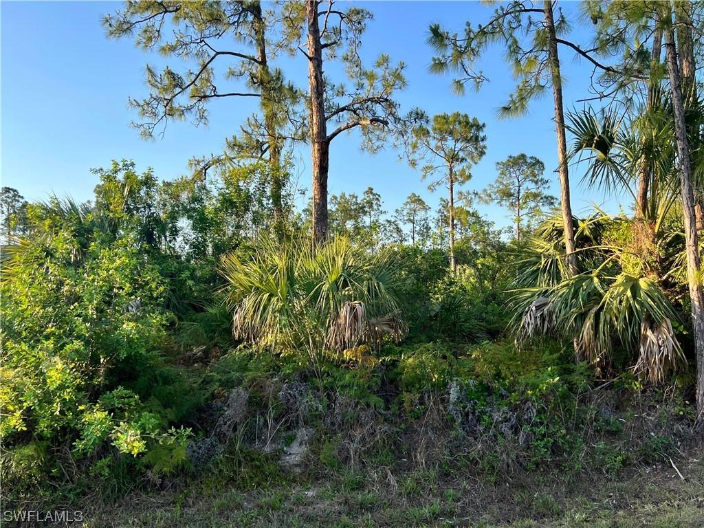 4124 6th Ave., Naples, FL 34120