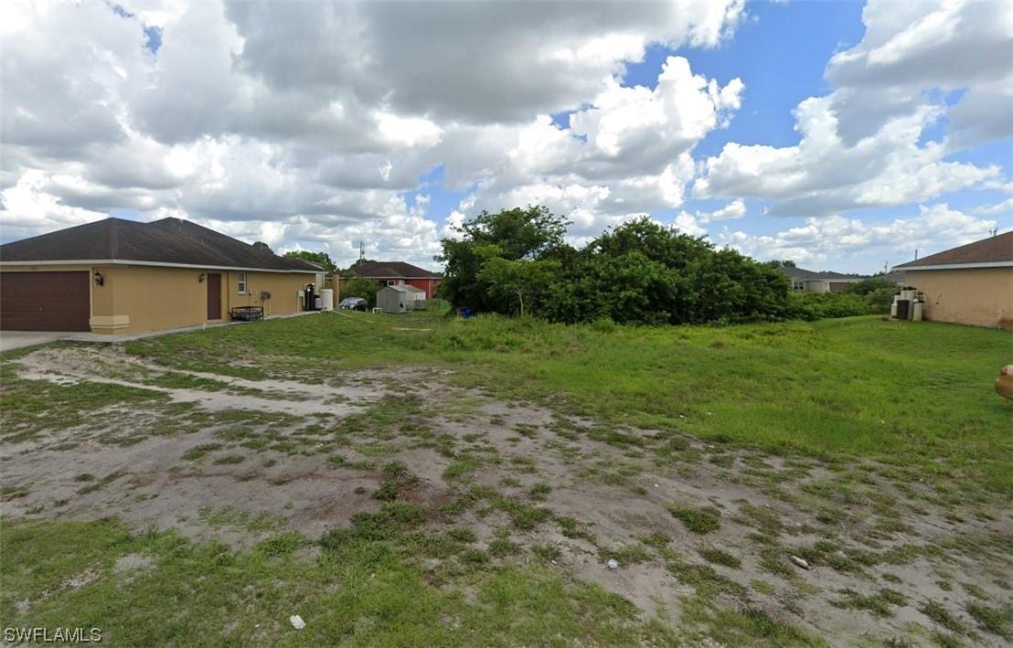 2705 23rd St., Lehigh Acres, FL 33976