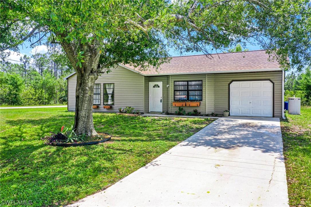 11465 2nd Ave., Punta Gorda, FL 33955