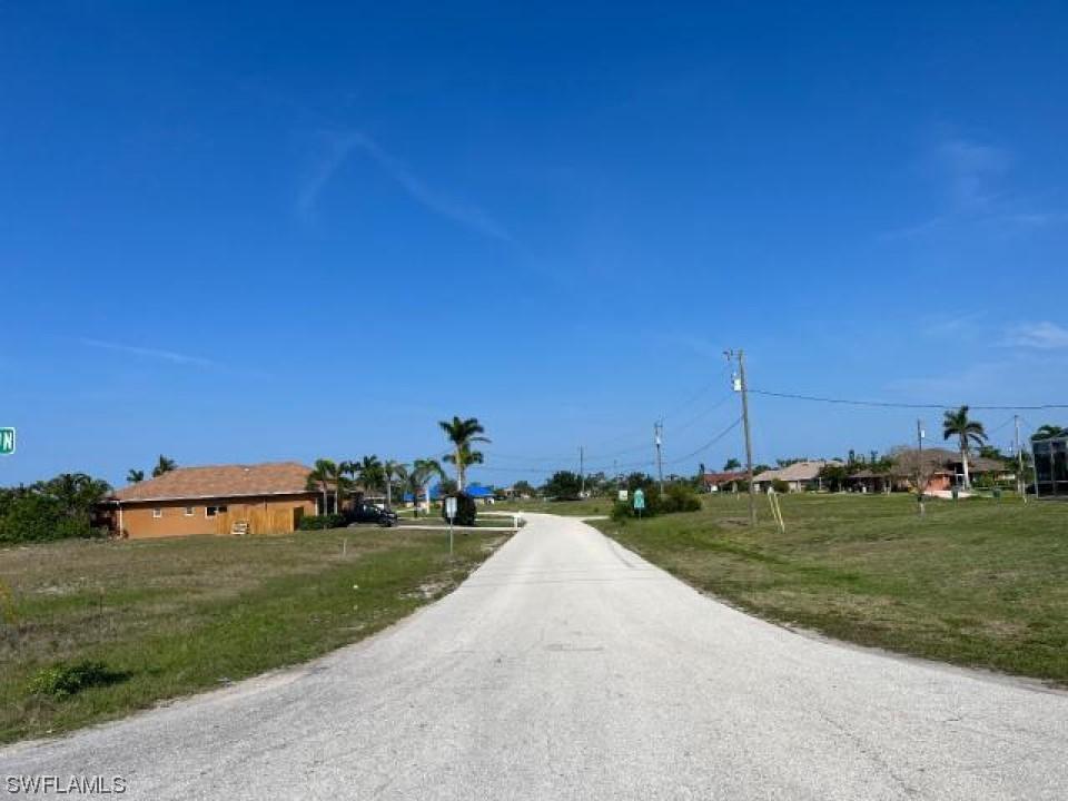 2418 NW 15th St., Cape Coral, FL 33993