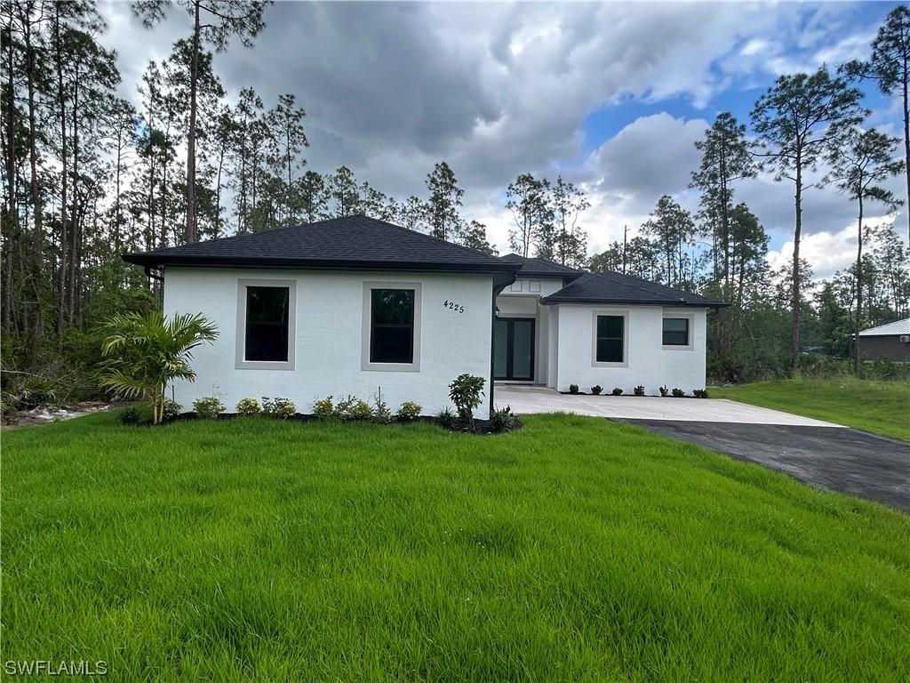 4079 14th Ave., Naples, FL 34120