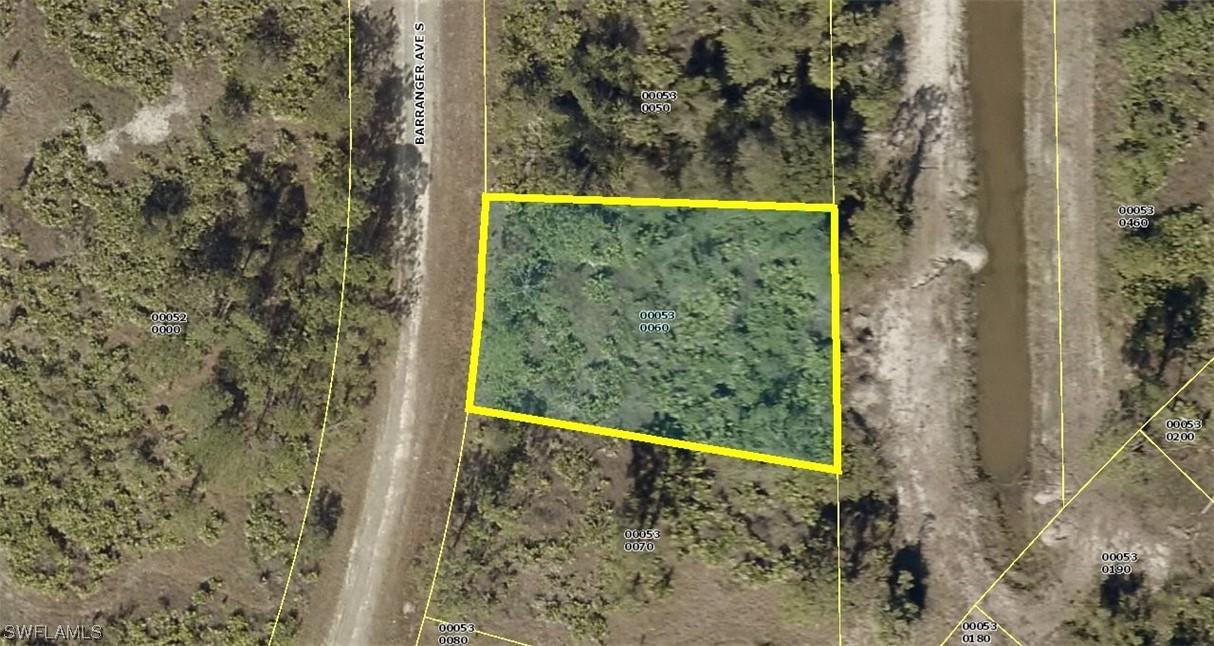 555 Barranger Ave., Lehigh Acres, FL 33974