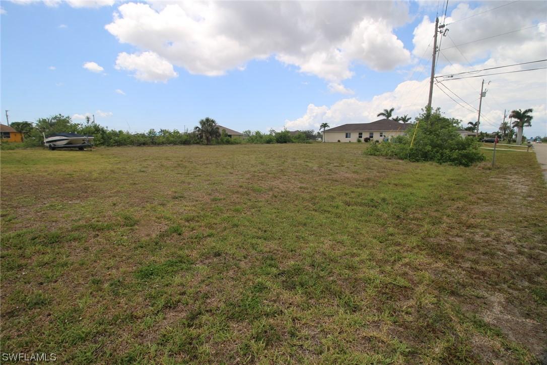 904 NW 3rd Ave., Cape Coral, FL 33993