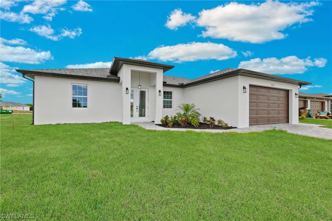 2211 NE 22nd Ave., Cape Coral, FL 33909