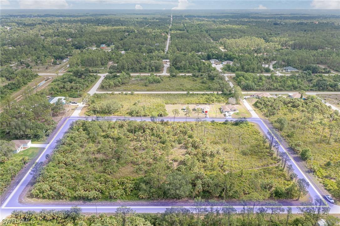 1112 Raymond St., Lehigh Acres, FL 33974