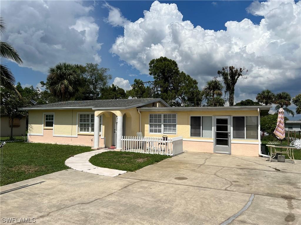 112 5th Ave., Lehigh Acres, FL 33936