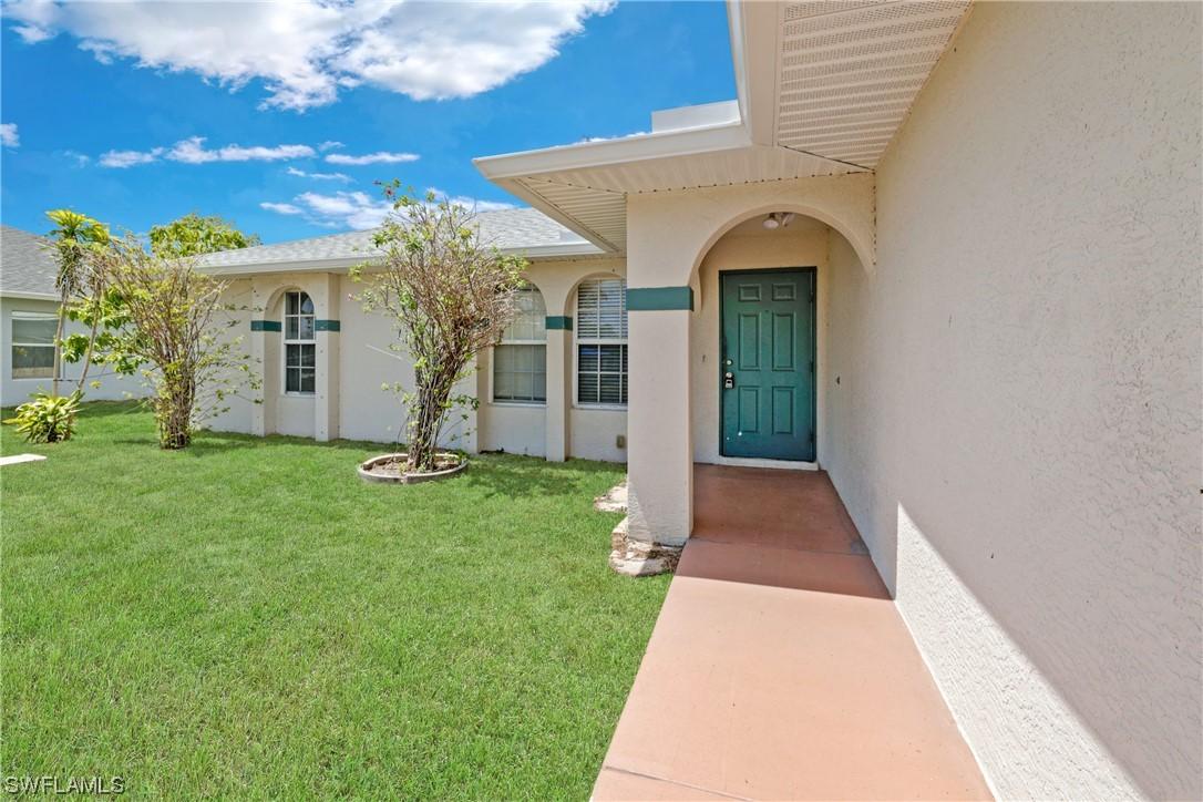 1507 NE 18th Ter., Cape Coral, FL 33909