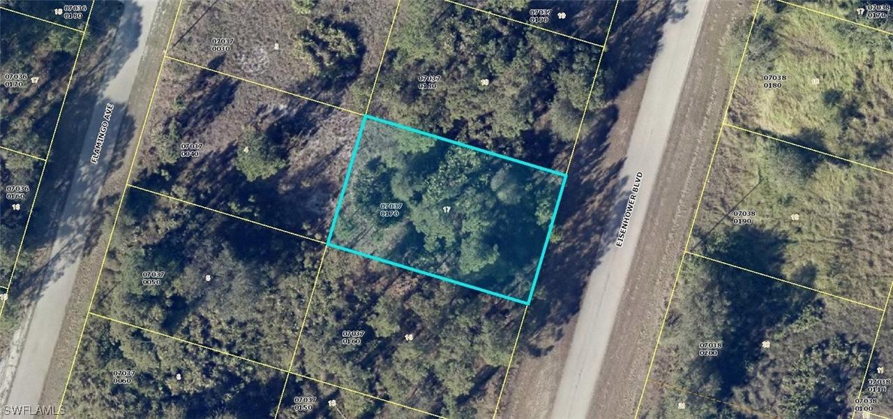 542 Eisenhower Blvd., Lehigh Acres, FL 33974