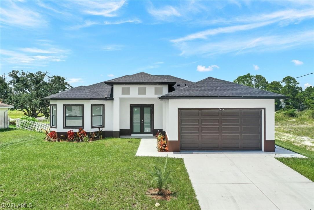 3212 Vera Ct., Lehigh Acres, FL 33976