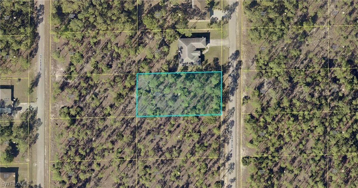 1311 Dayton Ave., Lehigh Acres, FL 33972