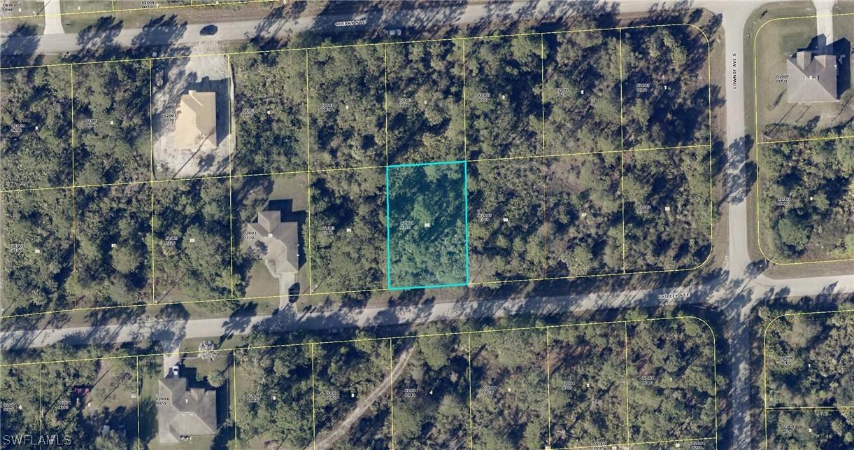 1127 Chipley St., Lehigh Acres, FL 33974
