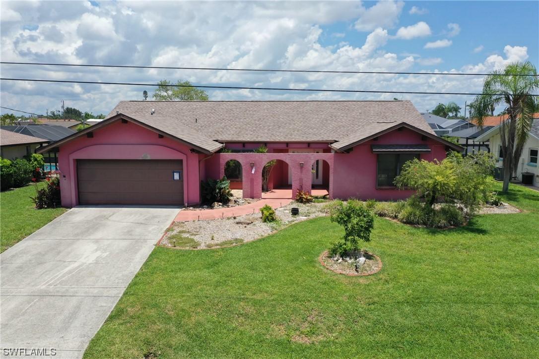 1207 SE 29th Ter., Cape Coral, FL 33904