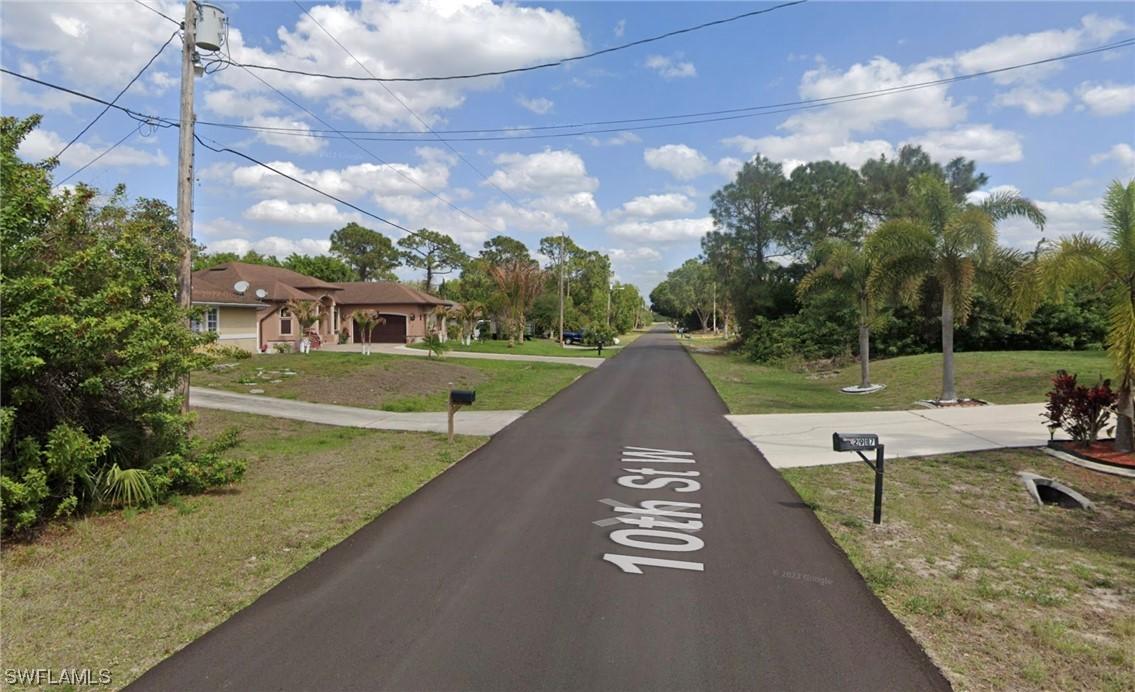 2918 10th St., Lehigh Acres, FL 33971