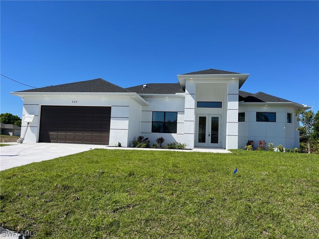 524 Lillon Ave., Lehigh Acres, FL 33974