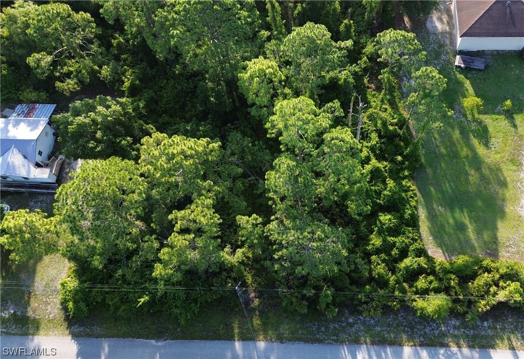 311 Lorena Ave., Lehigh Acres, FL 33974