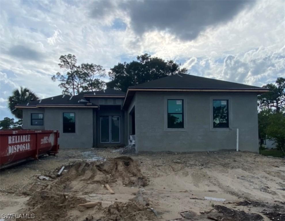 163 14th St., Naples, FL 34120