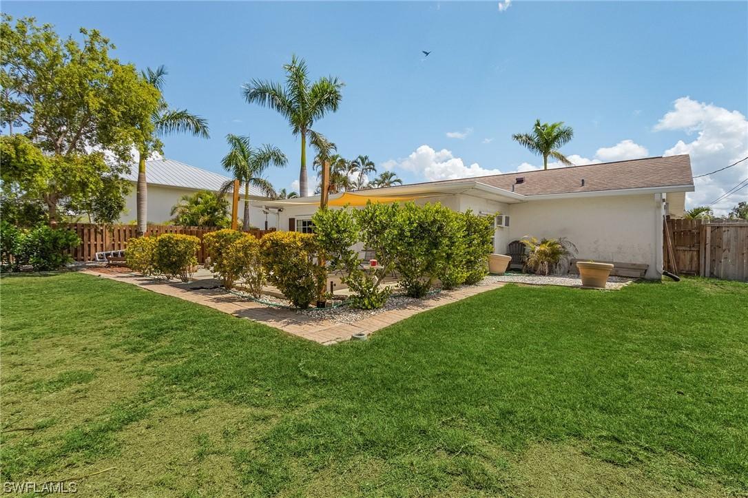 18566 Phlox Dr., Fort Myers, FL 33967