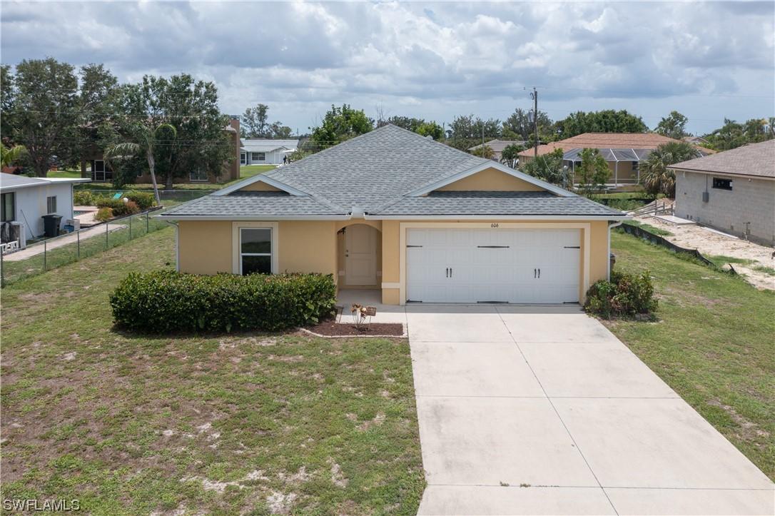 606 SE 2nd Ter., Cape Coral, FL 33990