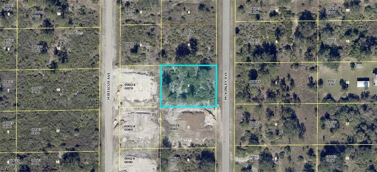 1311 Mckinley Ave., Lehigh Acres, FL 33972