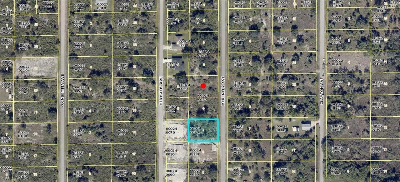 1315 Mckinley Ave., Lehigh Acres, FL 33972