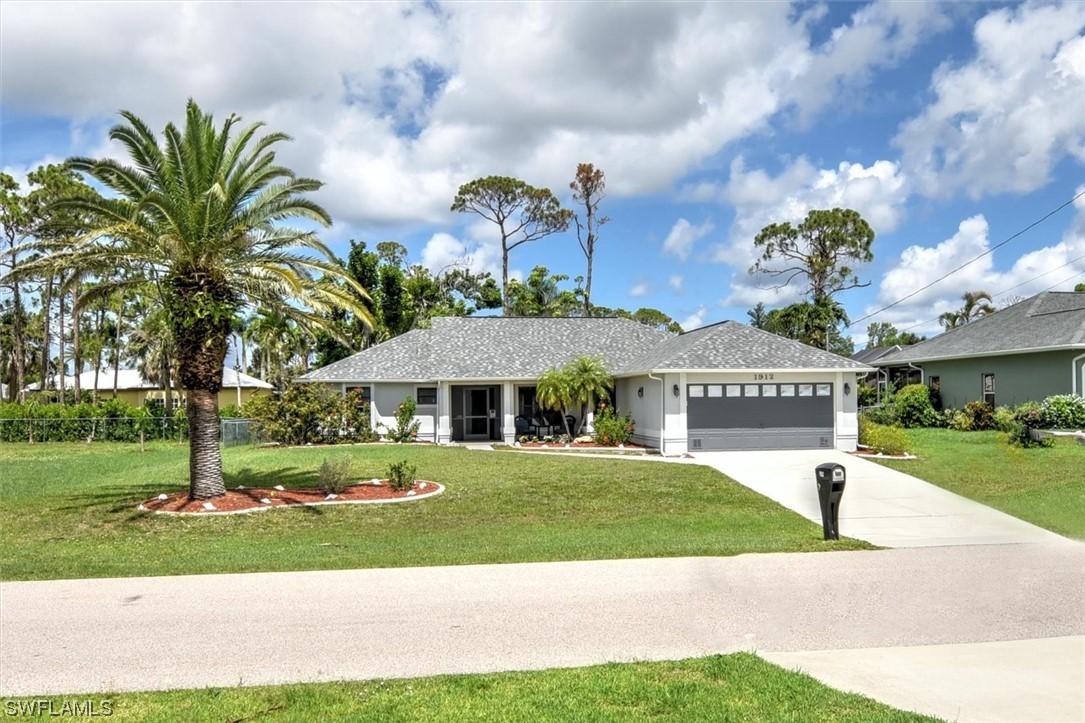 1912 SW 17th Pl., Cape Coral, FL 33991