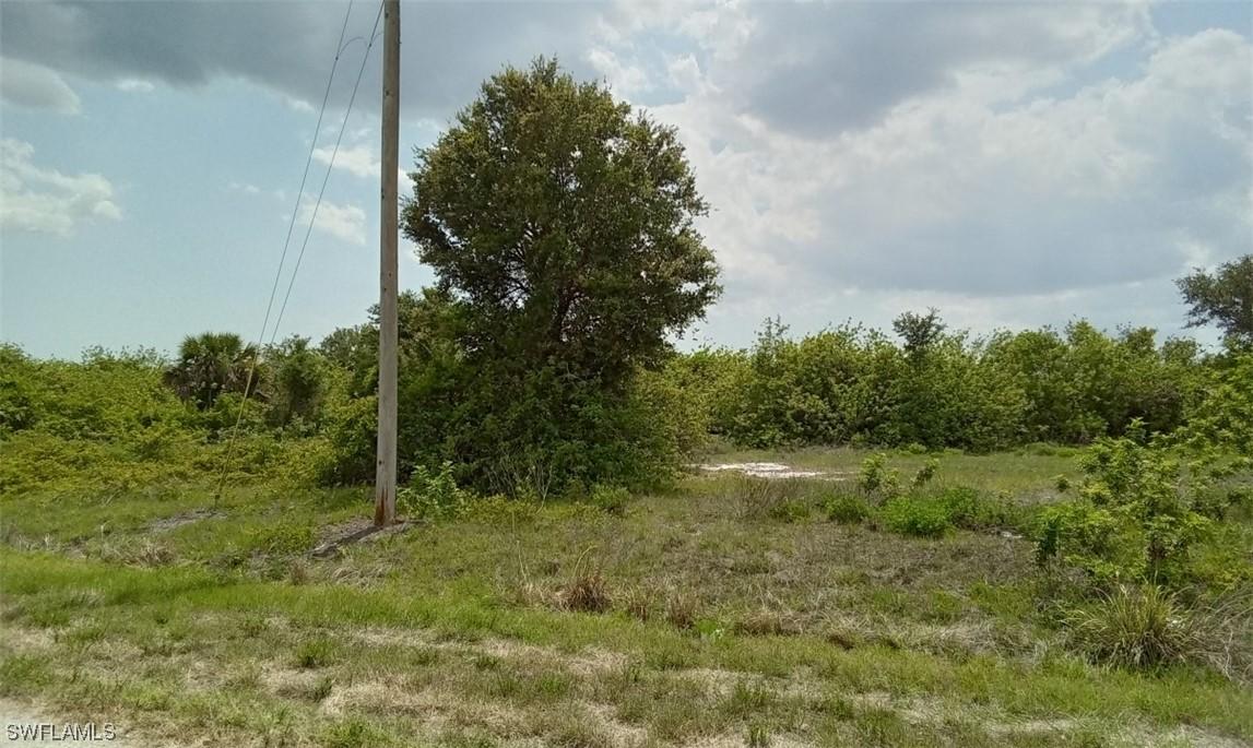 420 Caywood Ave., Lehigh Acres, FL 33974