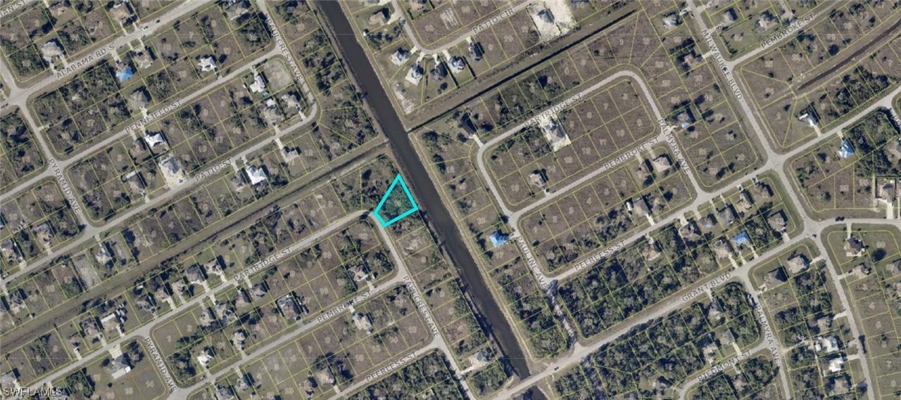 377 Paulcrest Ave., Lehigh Acres, FL 33974