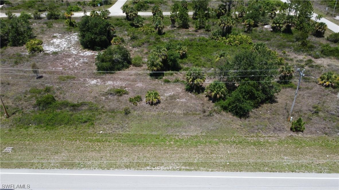 1010 A/B Bell Blvd., Lehigh Acres, FL 33974