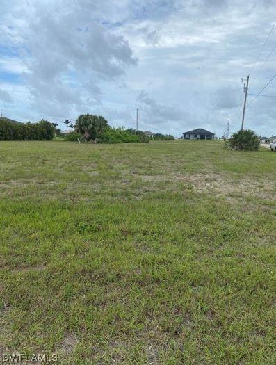 3046 NW 41st Pl., Cape Coral, FL 33993