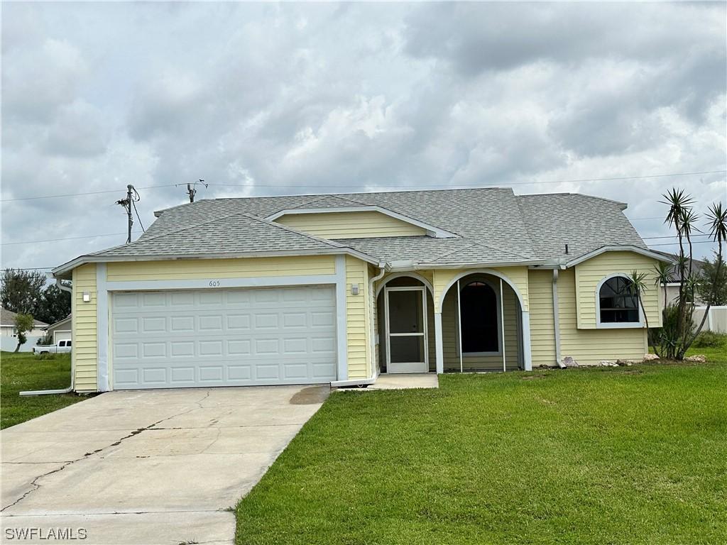 605 NW 10th Ter., Cape Coral, FL 33993