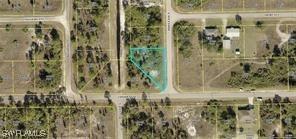 952 Manila Ave., Lehigh Acres, FL 33974