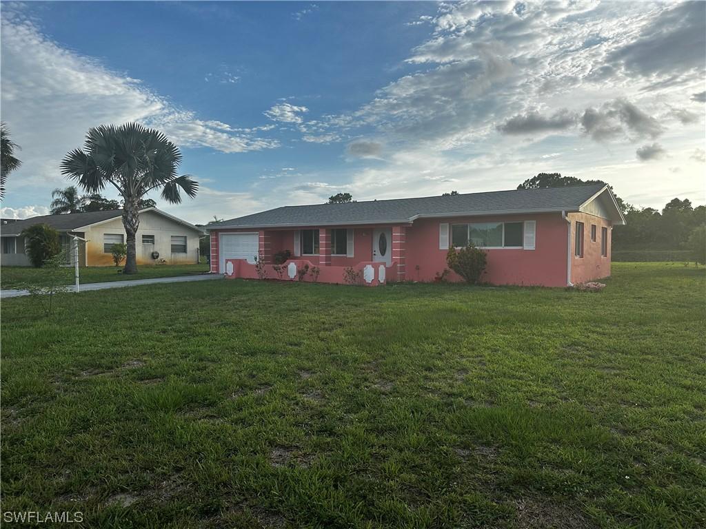 1535 Medford Pl., Lehigh Acres, FL 33936