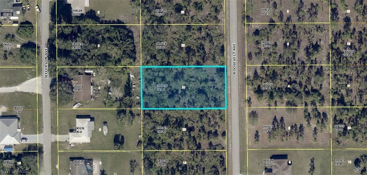 1017 Roosevelt Ave., Lehigh Acres, FL 33936