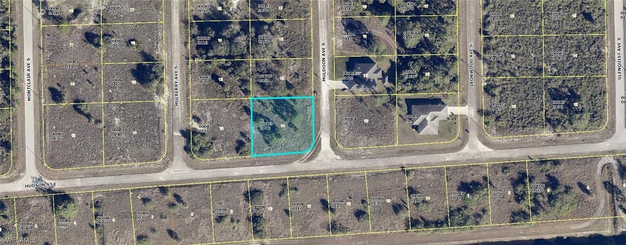 660 Muldoon Ave., Lehigh Acres, FL 33974